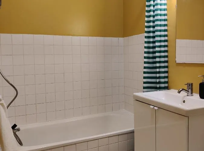 Bel Calme Confort Entierement Equipe